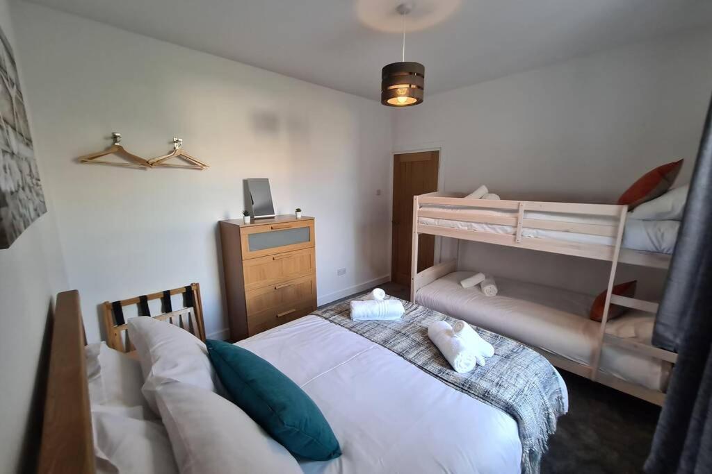 Beautiful Seaside Apartment With Parking Ventnor Dış mekan fotoğraf